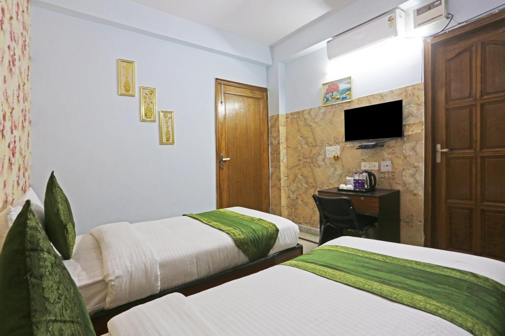 Angel Grand Residency Apartment Greater Noida Exterior photo
